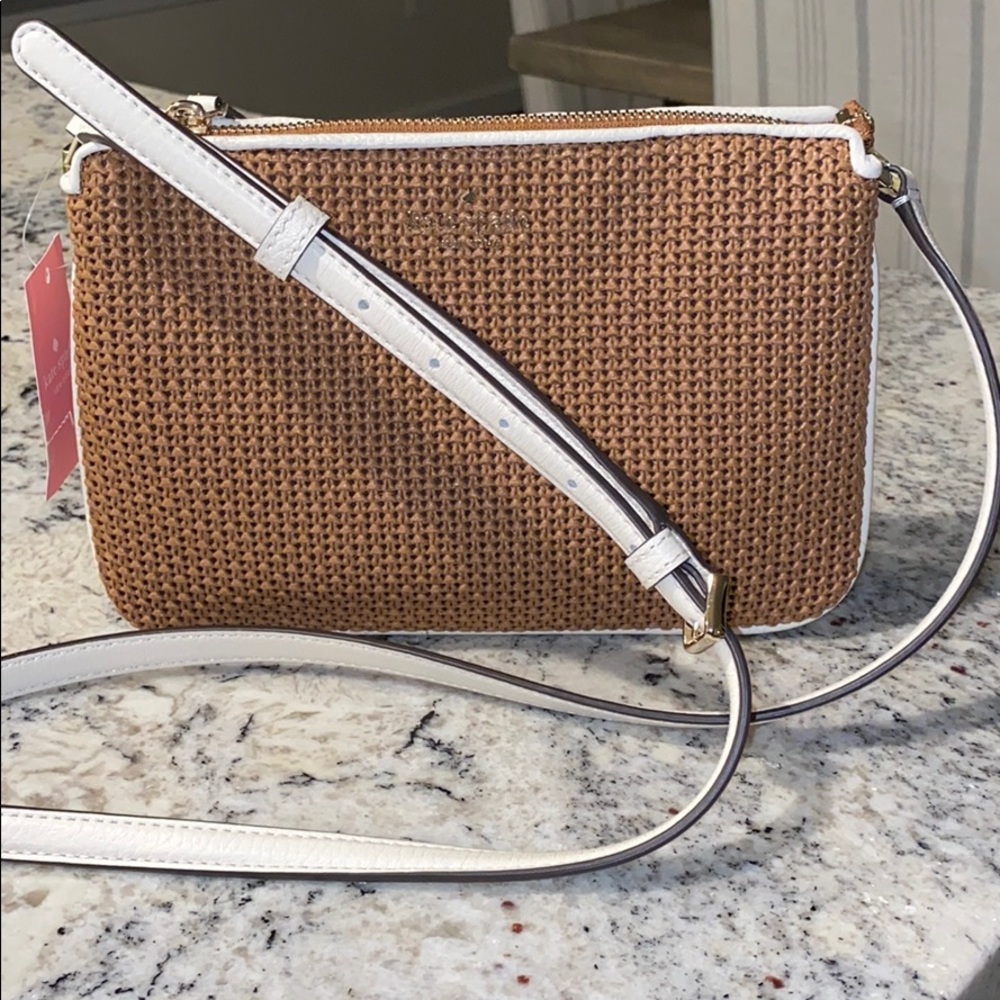 Kate Spade straw crossbody - Picture 2 of 11